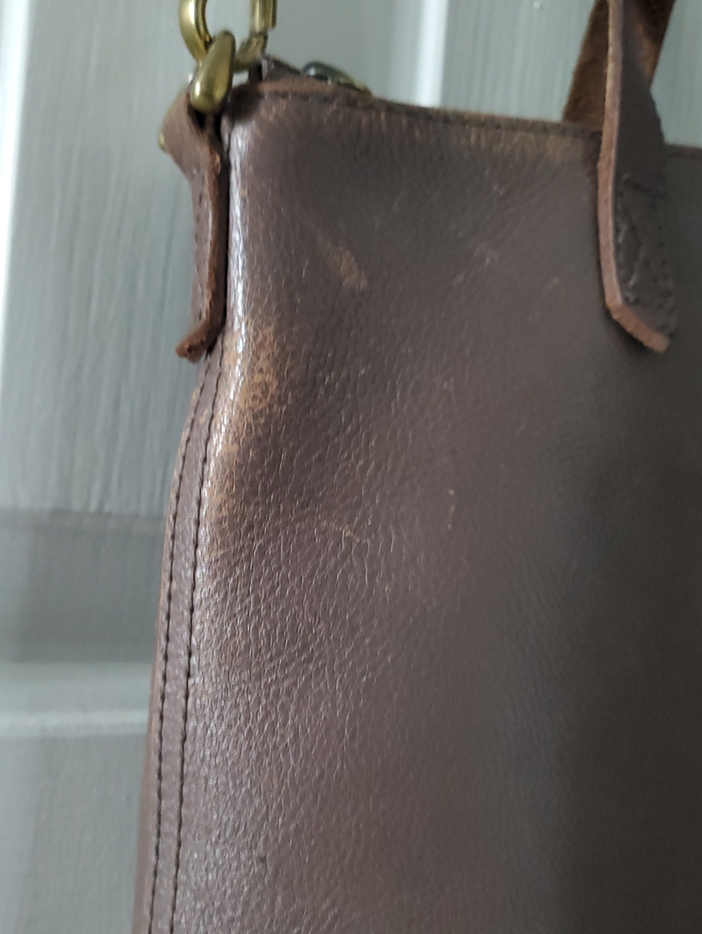 ✅ The Zip-Top Transport Crossbody, Gray/Brown - Picture 9 of 13